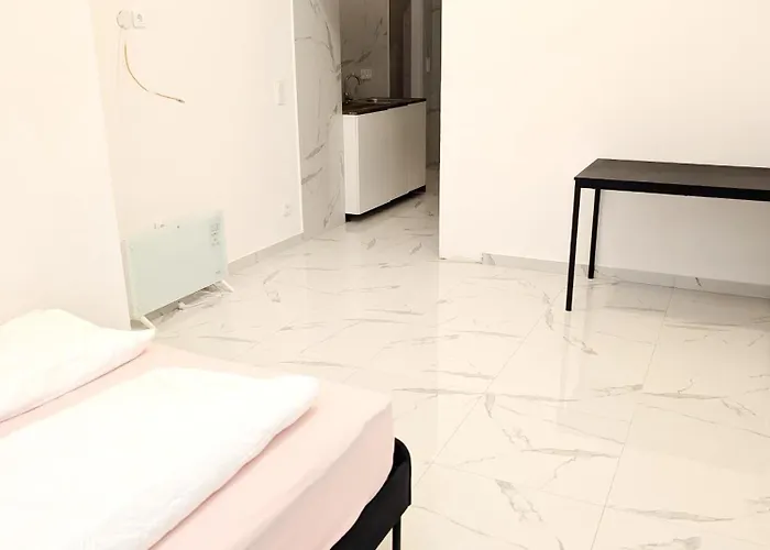 Διαμέρισμα Cozy In Praterstern Area 6a
